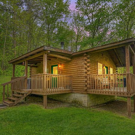 Blue Rose Cabins - Rosebud Cabin Logan Extérieur photo