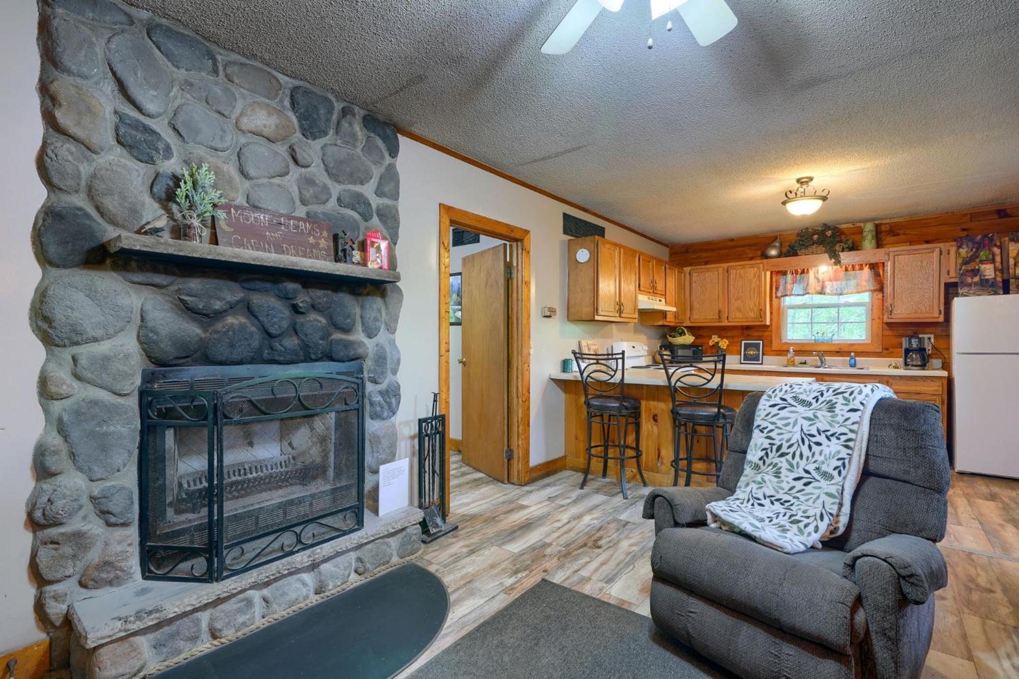 Blue Rose Cabins - Rosebud Cabin Logan Extérieur photo
